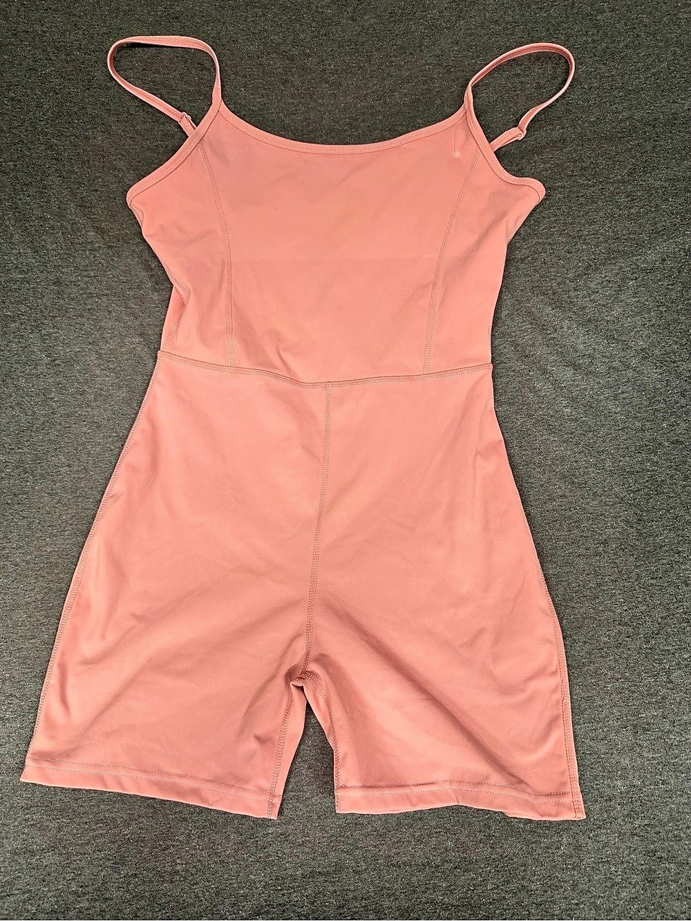 VITAL LIFE Pink Romper Size Large Like New